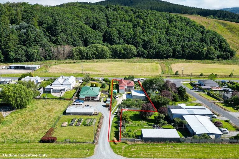 Photo of property in 36 Irvine Street, Lawrence, 9532