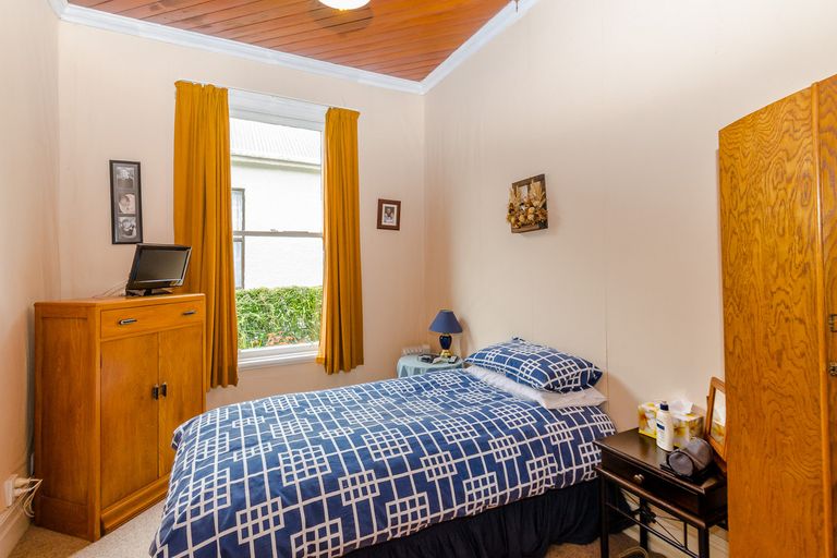 Photo of property in 79 Kaikorai Valley Road, Kaikorai, Dunedin, 9010