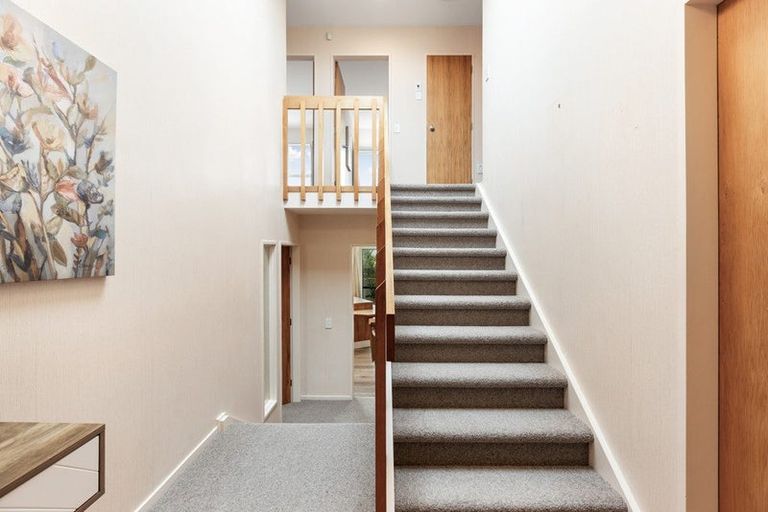 Photo of property in 52 Abilene Crescent, Churton Park, Wellington, 6037