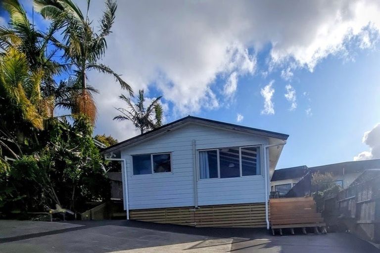 Photo of property in 26 Kauri Road, Stanmore Bay, Whangaparaoa, 0932