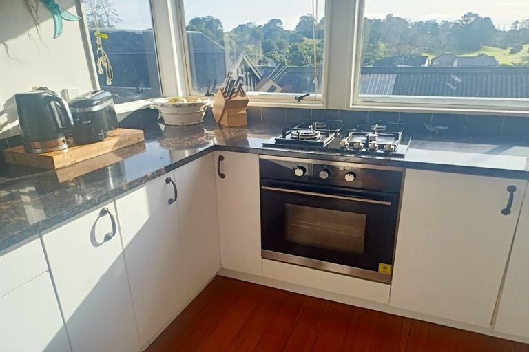 Photo of property in 1/13 Markham Place, Bucklands Beach, Auckland, 2012