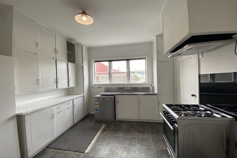 Photo of property in 3 Saint James Avenue, Boulcott, Lower Hutt, 5011