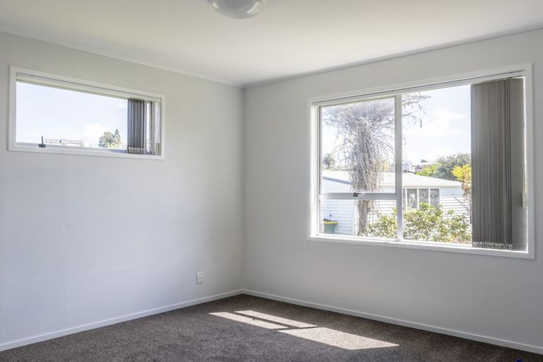 Photo of property in 52 Karen Crescent, Dinsdale, Hamilton, 3204