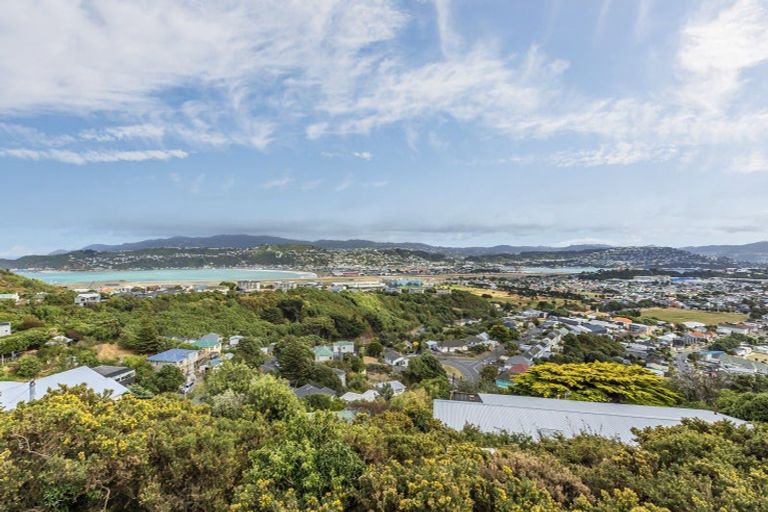 Photo of property in 71a Sidlaw Street, Strathmore Park, Wellington, 6022