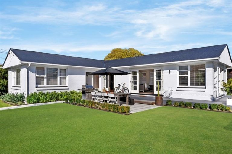 Photo of property in 141 Packe Street, Edgeware, Christchurch, 8013