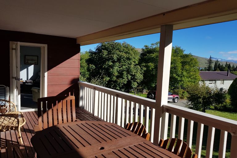 Photo of property in 25 Scott Street, Lake Tekapo, 7999