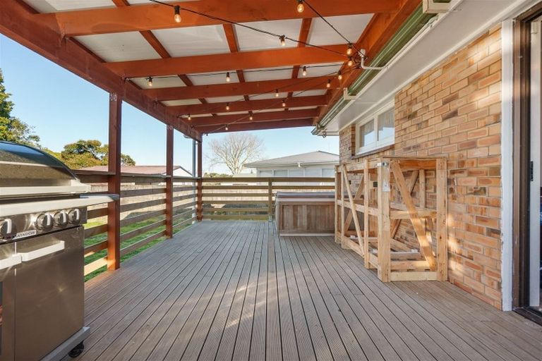 Photo of property in 99 Cargill Street, Papakura, 2110