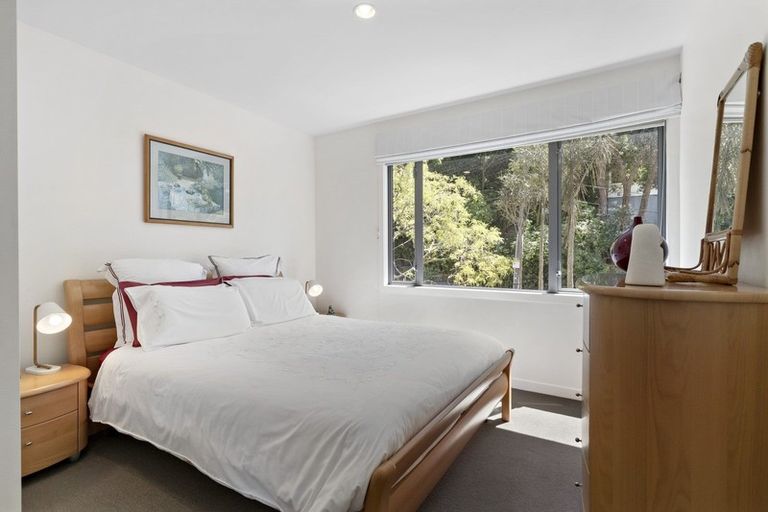 Photo of property in 35a Ngaio Road, Kelburn, Wellington, 6012