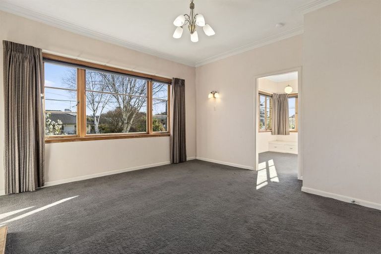 Photo of property in 12 Darley Street, Maeroa, Hamilton, 3200