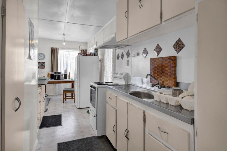 Photo of property in 102 Hamlet Street, Stratford, 4332