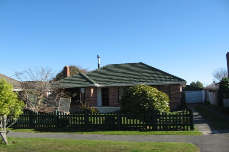 Photo of property in 25 Willryan Avenue, New Brighton, Christchurch, 8083