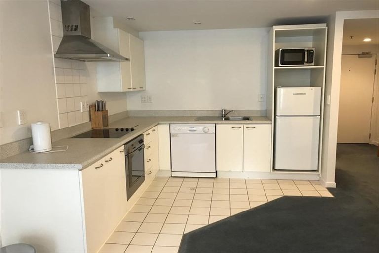 Photo of property in Terrace Heights Apartments, 3c/163 The Terrace, Wellington Central, Wellington, 6011