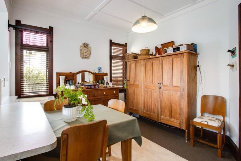 Photo of property in 10 Creagh Street, Te Awa, Napier, 4110