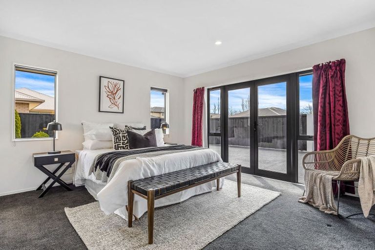 Photo of property in 16 Anglem Way, Northwood, Christchurch, 8051