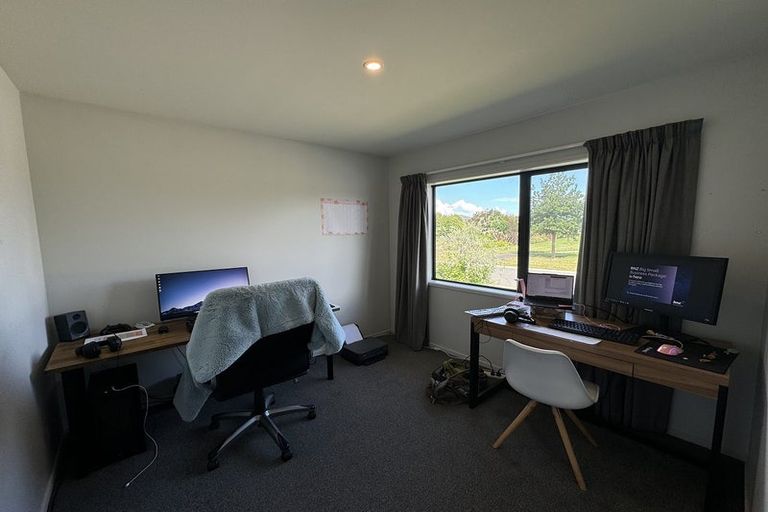 Photo of property in 8 Hartford Crescent, Rolleston, 7615