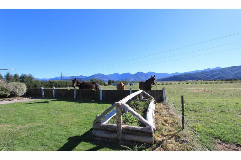 Photo of property in 1972 State Highway 63, Wairau Valley, Blenheim, 7271