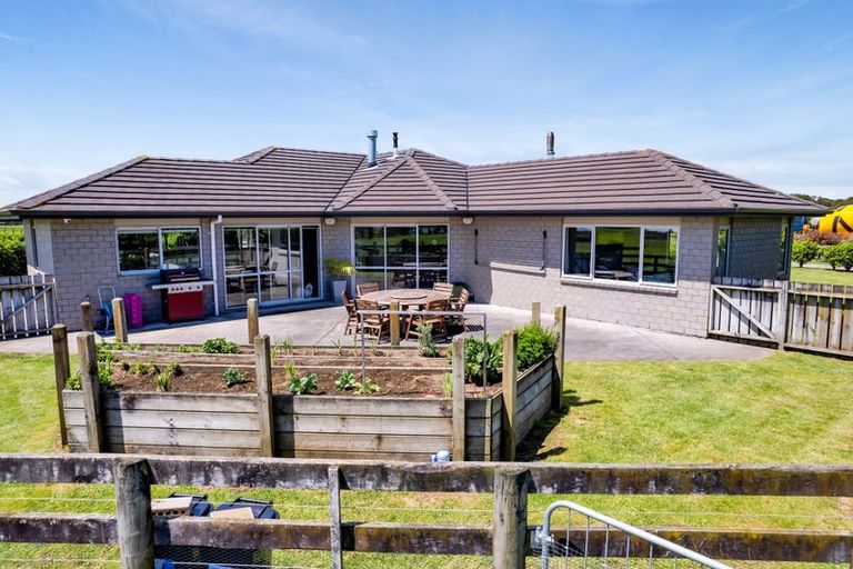 Photo of property in 313 Egmont Road, Hillsborough, New Plymouth, 4372