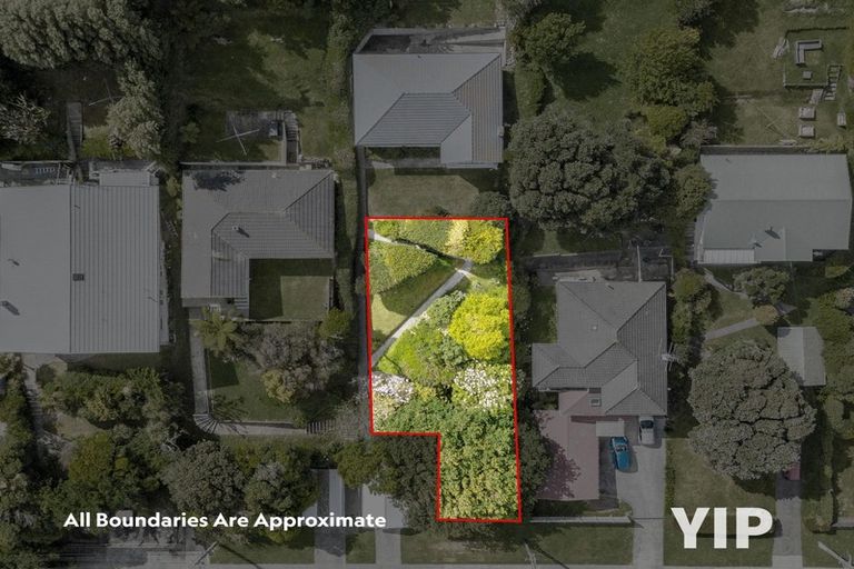 Photo of property in 18a Hinau Street, Tawa, Wellington, 5028