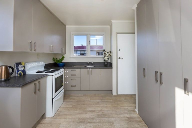 Photo of property in 3/49 Wilford Street, Wallaceville, Upper Hutt, 5018