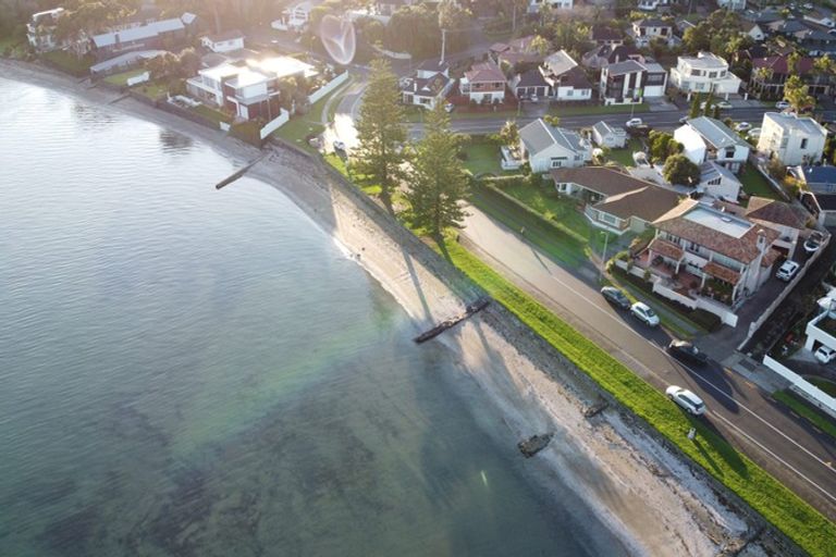Photo of property in 1 The Parade, Bucklands Beach, Auckland, 2012