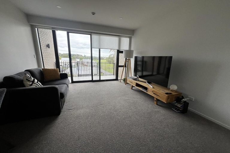 Photo of property in 203/38d Fraser Avenue, Northcote, Auckland, 0627