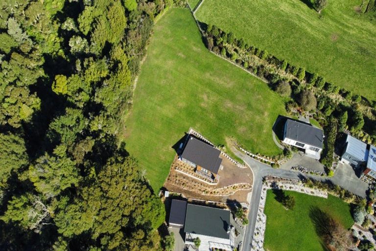 Photo of property in 1 Huia Rise, Ohakune, 4625