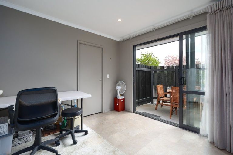 Photo of property in 26 Woodstock Place, Stoke, Nelson, 7011