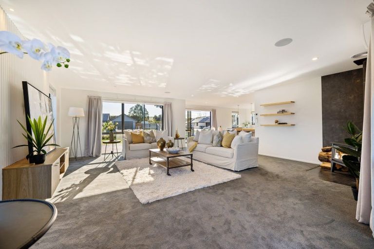 Photo of property in 8 Plover Avenue, Amberley, 7410