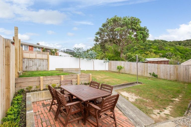 Photo of property in 89 Rangituhi Crescent, Takapuwahia, Porirua, 5022