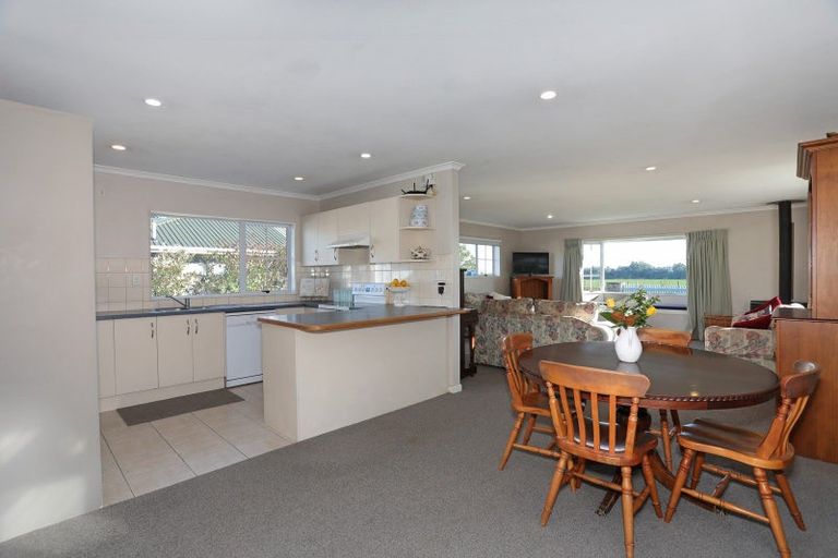 Photo of property in 104 Kelvin Grove Road, Kelvin Grove, Palmerston North, 4414