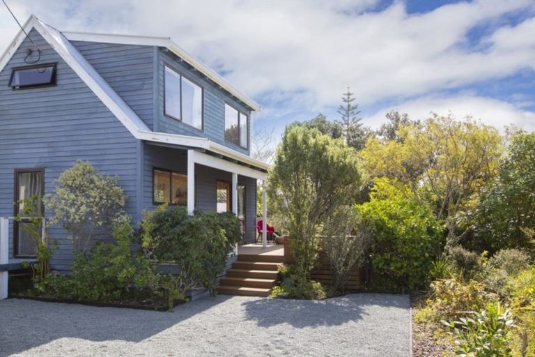 Photo of property in 6 Cheviot Street, Mangawhai Heads, Mangawhai, 0505