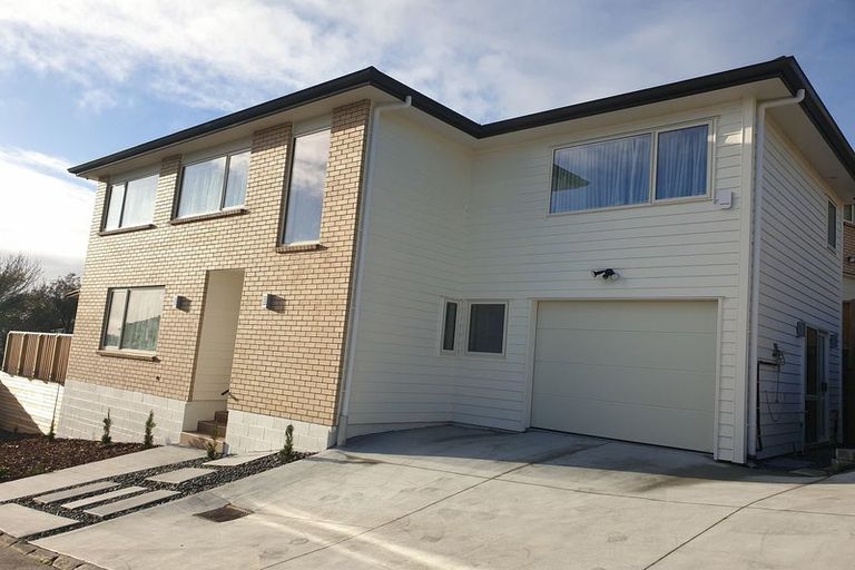 Photo of property in 7 Marco Place, Highland Park, Auckland, 2010