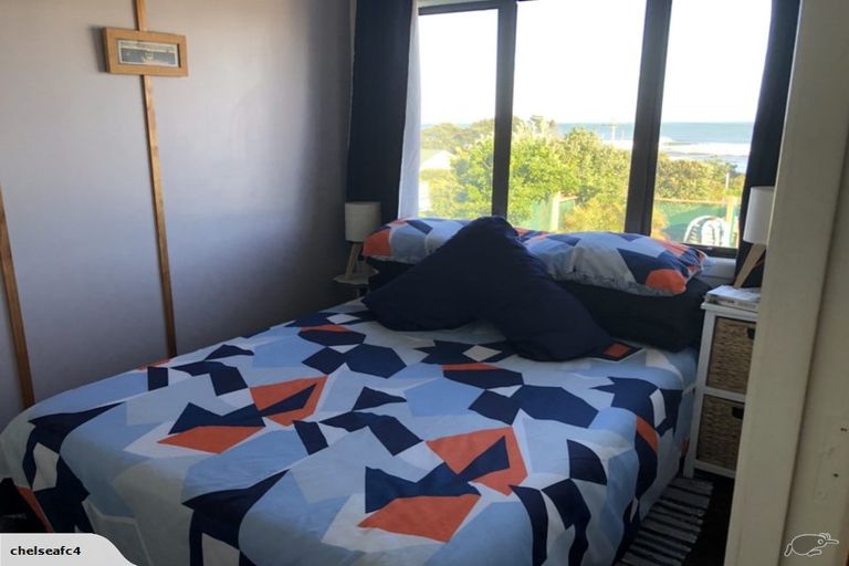 Photo of property in 5 Tokopapa Street, Mokau, 4376