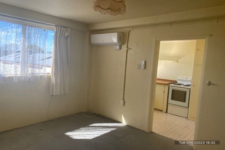 Photo of property in Batchelor Flats, 32 Bowen Street, Feilding, 4702