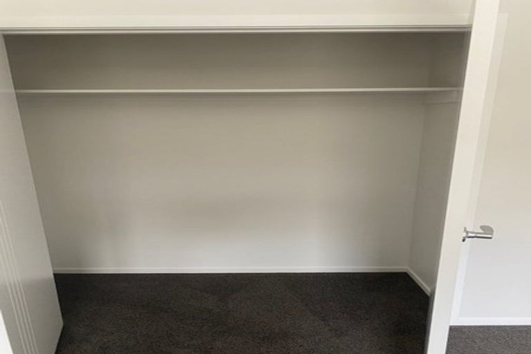 Photo of property in 6a-6b Oswald Place, Stratford, 4332