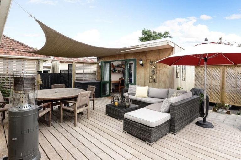 Photo of property in 33 Churchill Avenue, Maeroa, Hamilton, 3200