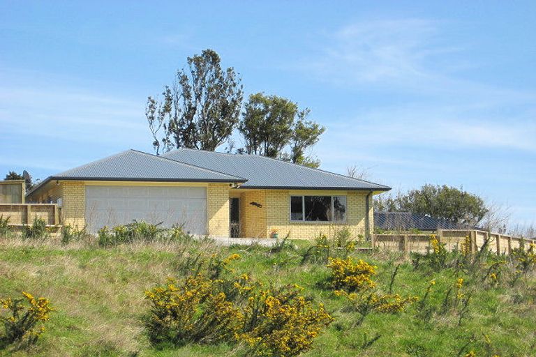 Photo of property in 77 Karamea Street, Whalers Gate, New Plymouth, 4310