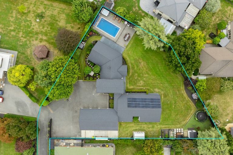 Photo of property in 52 Regent's Park Drive, Casebrook, Christchurch, 8051