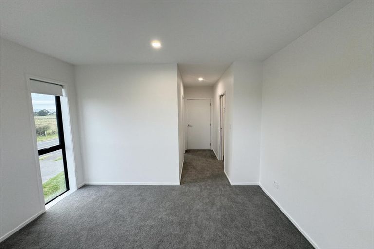 Photo of property in 2 Kaitiaki Drive, Clarks Beach, 2122