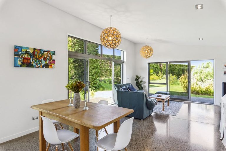 Photo of property in 19 Paetawa Road, Peka Peka, Waikanae, 5391