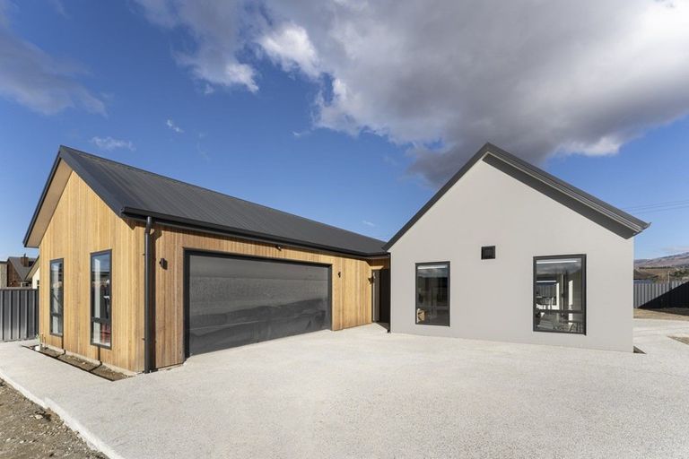 Photo of property in 3 Sequoia Close, Alexandra, 9320