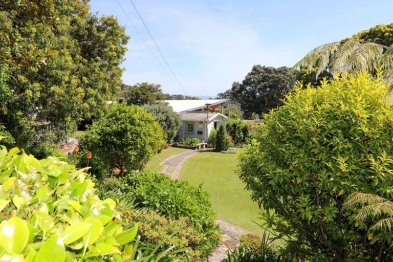 Photo of property in 2 Arthur Road, Ngarimu Bay, Thames, 3575