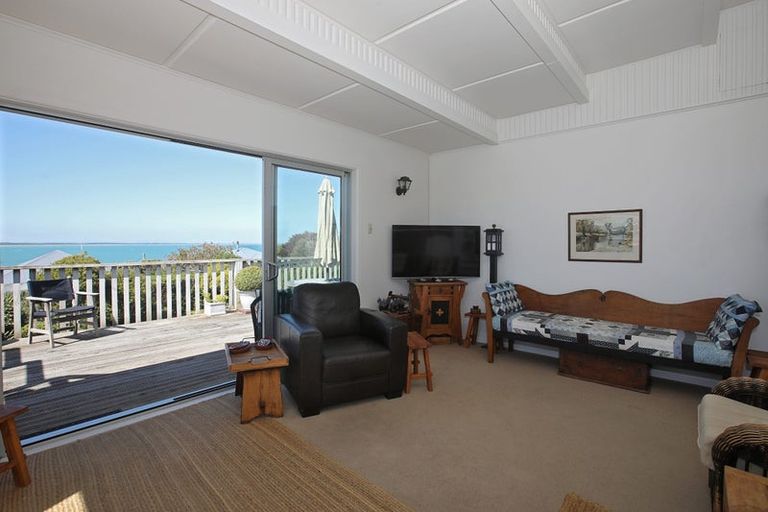 Photo of property in 123 Walker Street, Riverton/aparima, Riverton, 9822