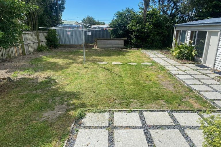 Photo of property in 53 Acacia Avenue, Upper Riccarton, Christchurch, 8041