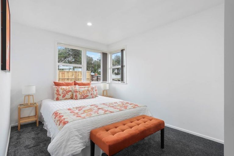 Photo of property in 94 Harrington Road, Henderson, Auckland, 0610