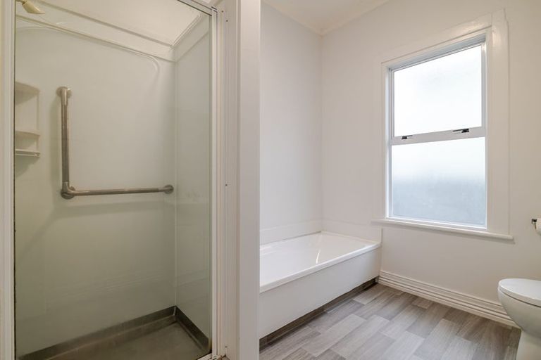 Photo of property in 25 Bourke Street, Palmerston North, 4410