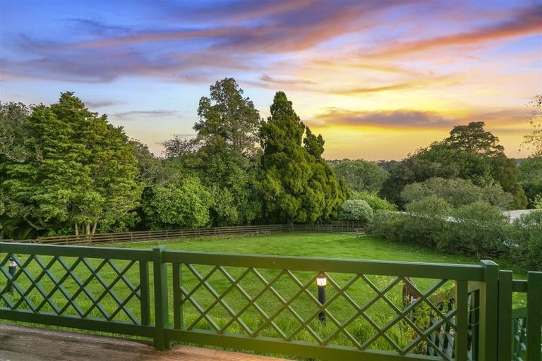 Photo of property in 70b Roberts Road, Glenfield, Auckland, 0629