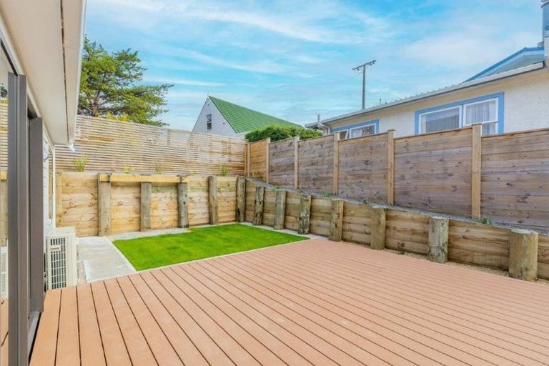 Photo of property in 109e Amohia Street, Paraparaumu, 5032