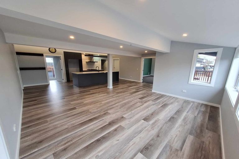 Photo of property in 126 Gayhurst Road, Dallington, Christchurch, 8061