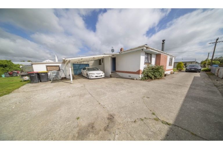 Photo of property in 38 Brydone Street, Edendale, 9825